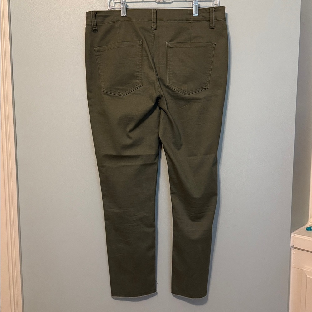 Tinsel Pants - Picture 4 of 4